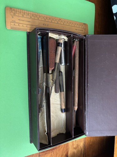 Pen box desk finds - desk,